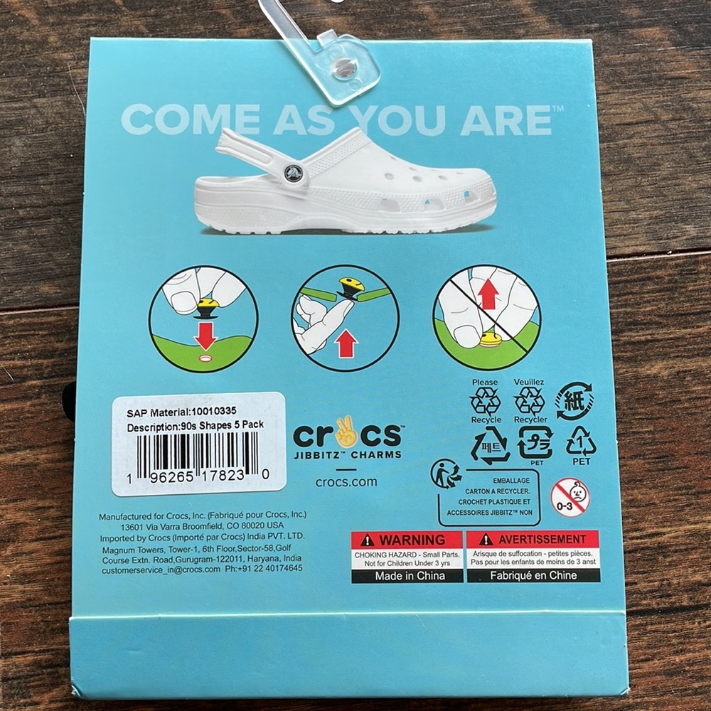 Crocs jibbitz - Picture 2 of 3
